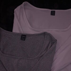 SHEIN Classic Gray and White Tops 2pc